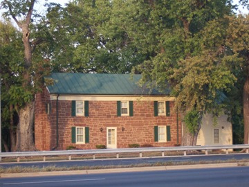 Chantilly Farm Overseers House